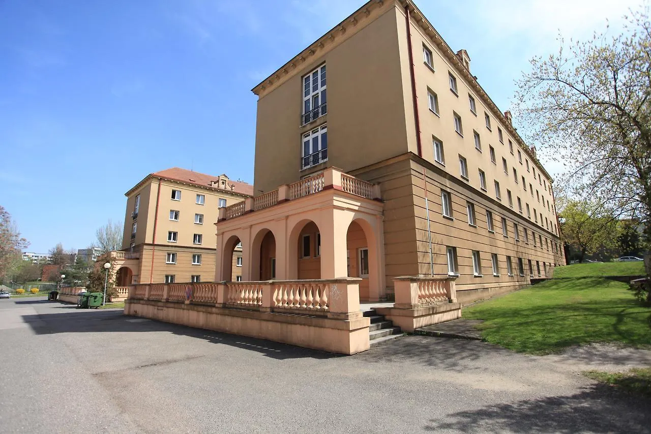 Hostel Podoli 布拉格